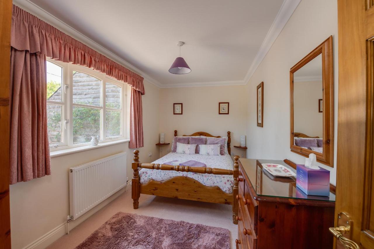 Oak Tree Cottage, Charming, Rural New Forest Home 볼드르 외부 사진